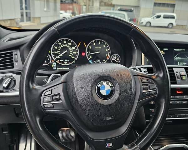 Білий БМВ Х3, об'ємом двигуна 2 л та пробігом 151 тис. км за 19999 $, фото 25 на Automoto.ua