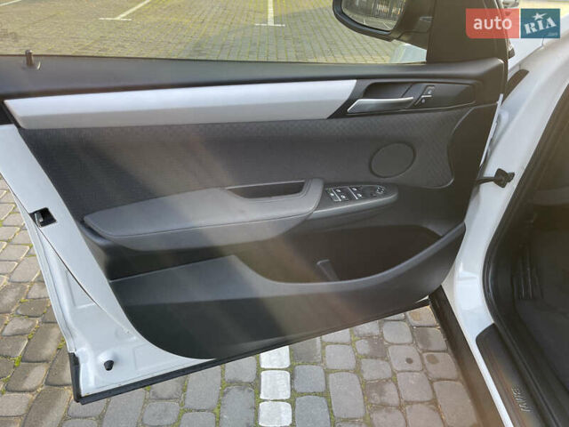 Білий БМВ Х3, об'ємом двигуна 2 л та пробігом 188 тис. км за 19800 $, фото 9 на Automoto.ua
