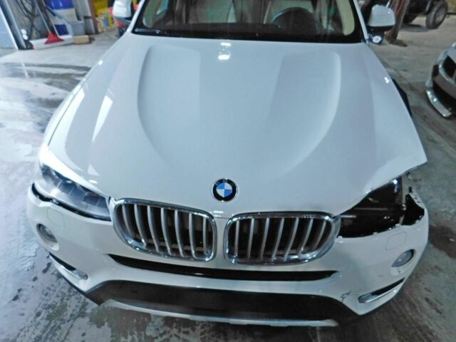 Белый БМВ Х3, объемом двигателя 2 л и пробегом 121 тыс. км за 23100 $, фото 12 на Automoto.ua