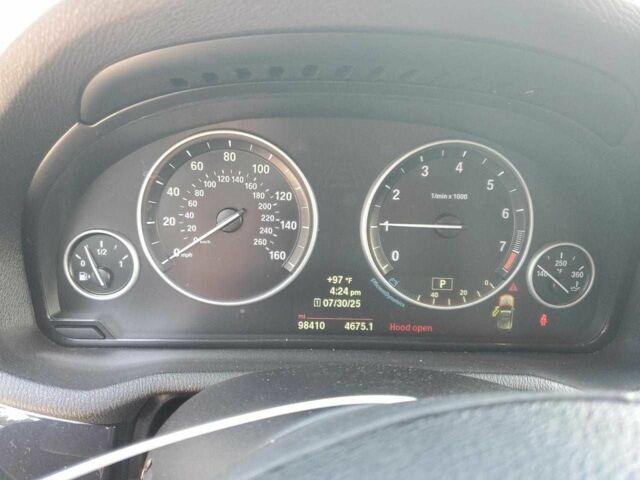Білий БМВ Х3, об'ємом двигуна 2 л та пробігом 157 тис. км за 1750 $, фото 8 на Automoto.ua