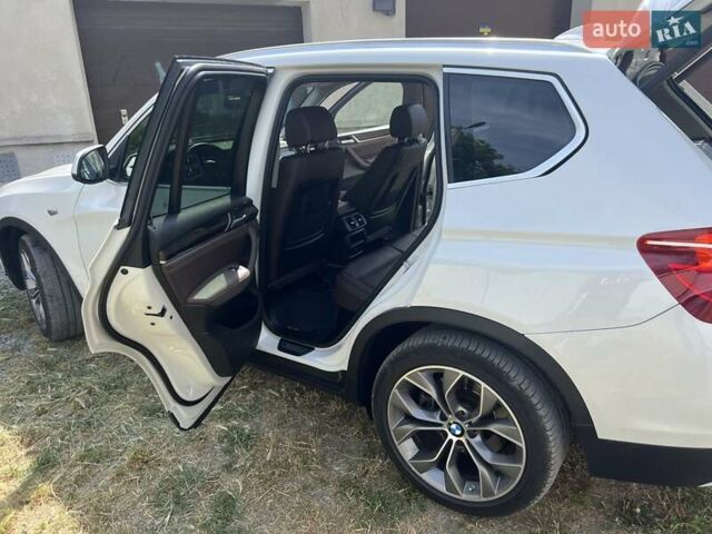 Белый БМВ Х3, объемом двигателя 2 л и пробегом 106 тыс. км за 22800 $, фото 5 на Automoto.ua