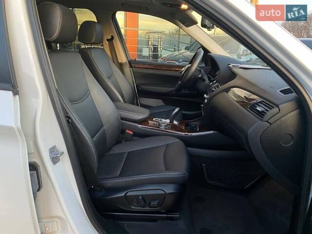 Білий БМВ Х3, об'ємом двигуна 2 л та пробігом 138 тис. км за 13900 $, фото 21 на Automoto.ua