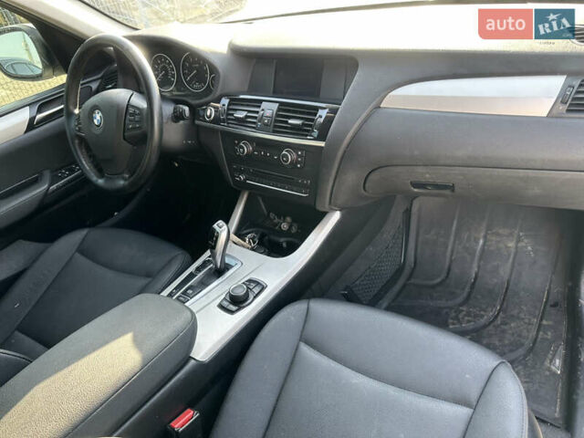 Білий БМВ Х3, об'ємом двигуна 2 л та пробігом 219 тис. км за 7999 $, фото 7 на Automoto.ua