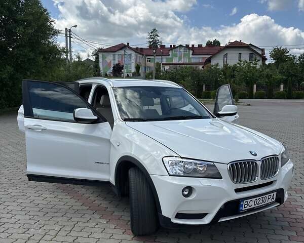Белый БМВ Х3, объемом двигателя 2 л и пробегом 179 тыс. км за 14300 $, фото 3 на Automoto.ua
