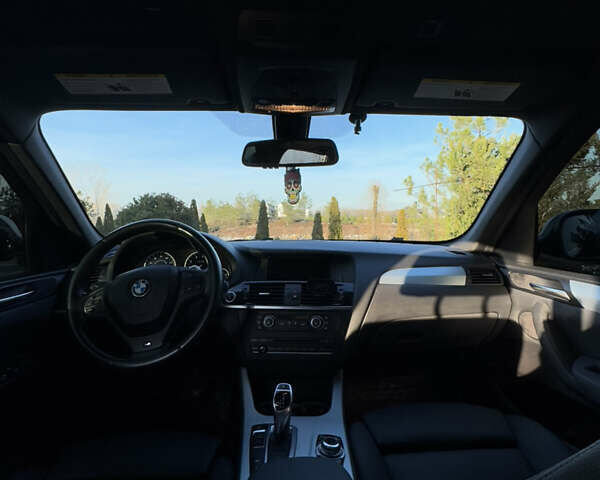 Белый БМВ Х3, объемом двигателя 3 л и пробегом 135 тыс. км за 18999 $, фото 11 на Automoto.ua