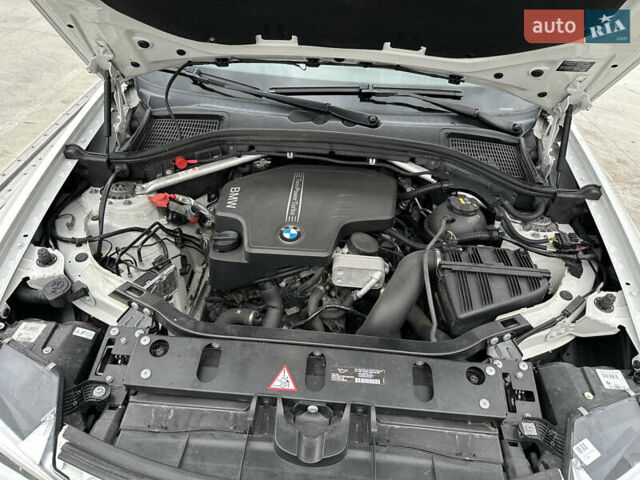 Белый БМВ Х3, объемом двигателя 2 л и пробегом 165 тыс. км за 16800 $, фото 37 на Automoto.ua