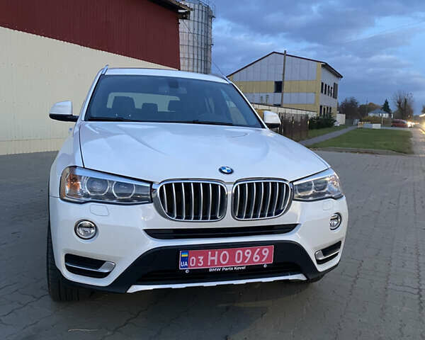 Белый БМВ Х3, объемом двигателя 2 л и пробегом 155 тыс. км за 15200 $, фото 6 на Automoto.ua