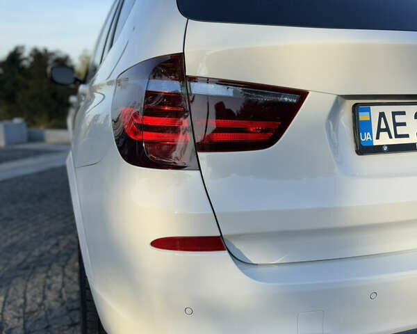 Белый БМВ Х3, объемом двигателя 3 л и пробегом 135 тыс. км за 18999 $, фото 3 на Automoto.ua