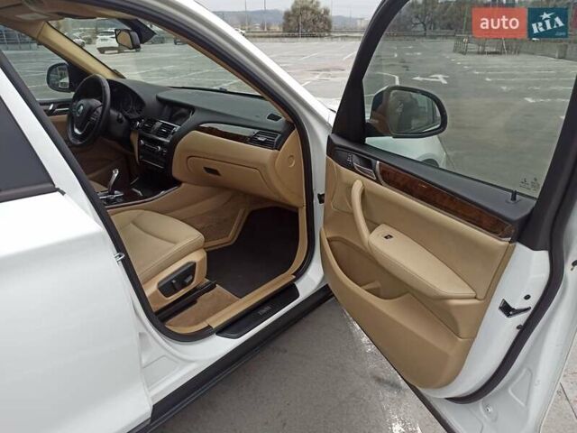 Белый БМВ Х3, объемом двигателя 2 л и пробегом 239 тыс. км за 15400 $, фото 19 на Automoto.ua