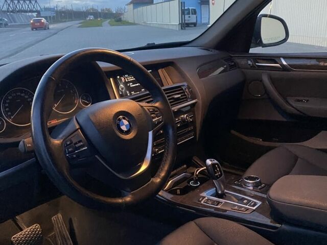 Белый БМВ Х3, объемом двигателя 2 л и пробегом 155 тыс. км за 15200 $, фото 5 на Automoto.ua