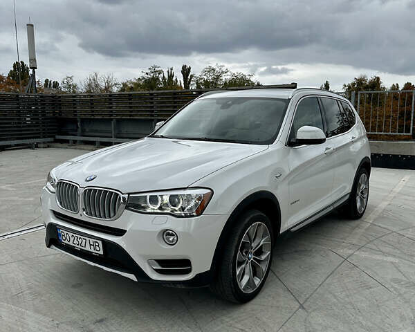 Белый БМВ Х3, объемом двигателя 2 л и пробегом 165 тыс. км за 16800 $, фото 5 на Automoto.ua