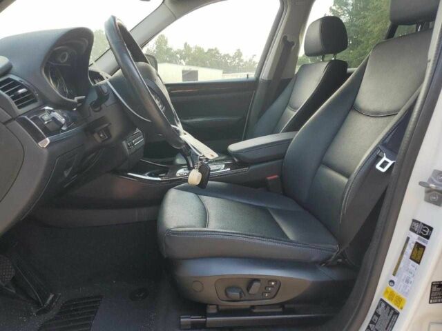 Білий БМВ Х3, об'ємом двигуна 2 л та пробігом 157 тис. км за 1750 $, фото 6 на Automoto.ua