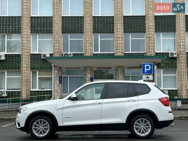 Білий БМВ Х3, об'ємом двигуна 2 л та пробігом 274 тис. км за 17999 $, фото 6 на Automoto.ua