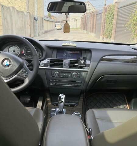 Білий БМВ Х3, об'ємом двигуна 3 л та пробігом 127 тис. км за 19000 $, фото 9 на Automoto.ua