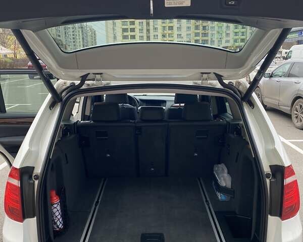 Білий БМВ Х3, об'ємом двигуна 2 л та пробігом 177 тис. км за 16500 $, фото 13 на Automoto.ua