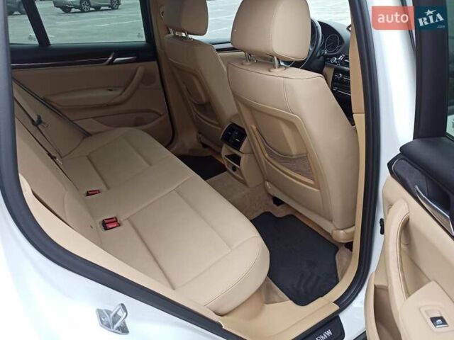 Белый БМВ Х3, объемом двигателя 2 л и пробегом 239 тыс. км за 15400 $, фото 18 на Automoto.ua