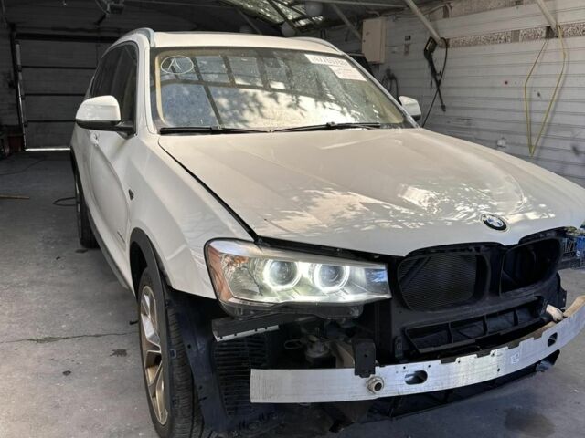 Белый БМВ Х3, объемом двигателя 2 л и пробегом 121 тыс. км за 23100 $, фото 2 на Automoto.ua