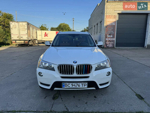 Белый БМВ Х3, объемом двигателя 2 л и пробегом 377 тыс. км за 12999 $, фото 6 на Automoto.ua