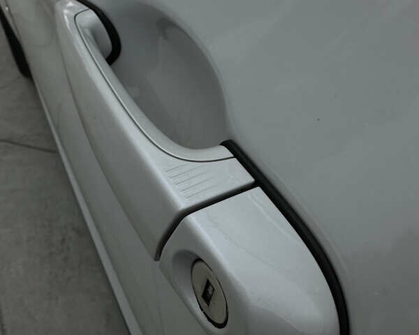 Белый БМВ Х3, объемом двигателя 2 л и пробегом 165 тыс. км за 16800 $, фото 30 на Automoto.ua