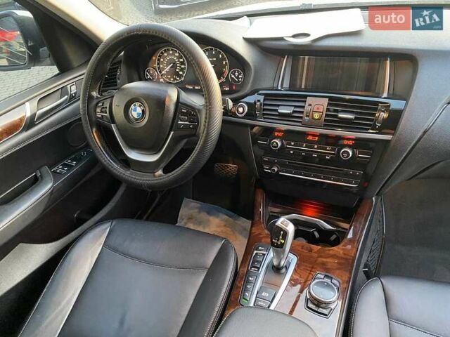 Білий БМВ Х3, об'ємом двигуна 2 л та пробігом 138 тис. км за 13900 $, фото 9 на Automoto.ua