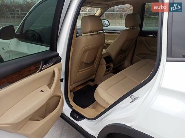 Белый БМВ Х3, объемом двигателя 2 л и пробегом 239 тыс. км за 15400 $, фото 14 на Automoto.ua