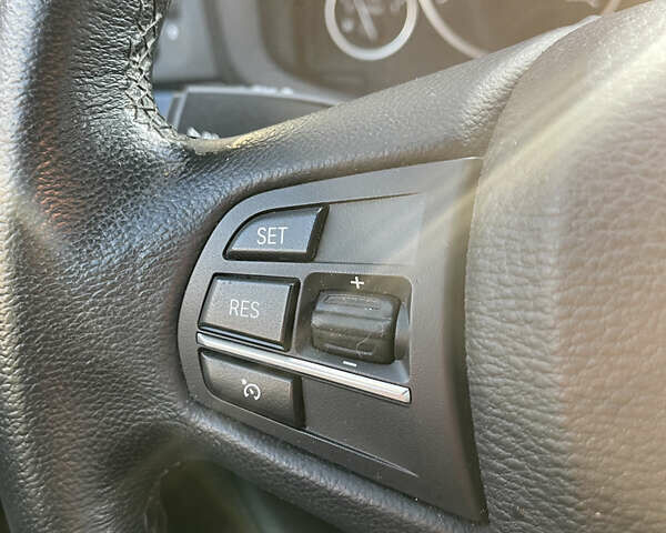 Білий БМВ Х3, об'ємом двигуна 2 л та пробігом 188 тис. км за 19800 $, фото 19 на Automoto.ua