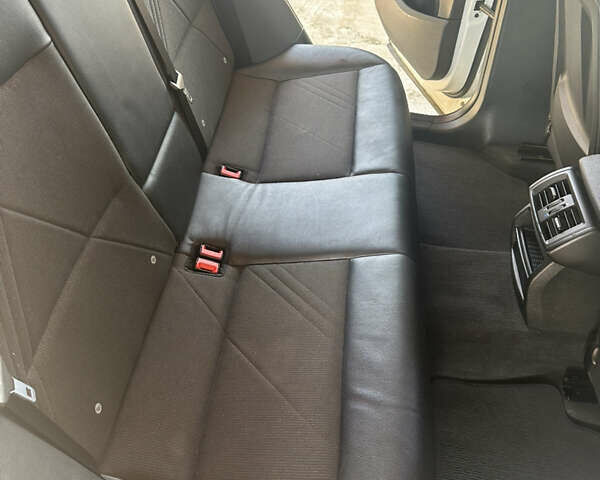 Белый БМВ Х3, объемом двигателя 2 л и пробегом 192 тыс. км за 21500 $, фото 9 на Automoto.ua