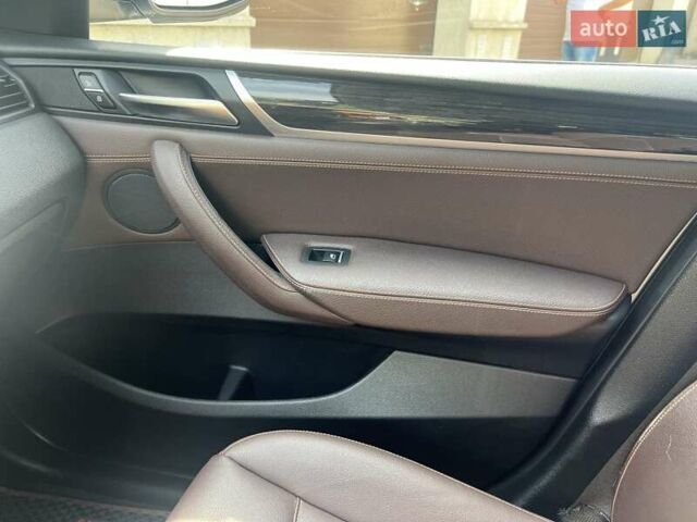 Белый БМВ Х3, объемом двигателя 2 л и пробегом 106 тыс. км за 22800 $, фото 2 на Automoto.ua