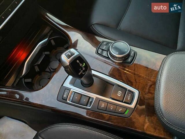 Білий БМВ Х3, об'ємом двигуна 2 л та пробігом 138 тис. км за 13900 $, фото 15 на Automoto.ua