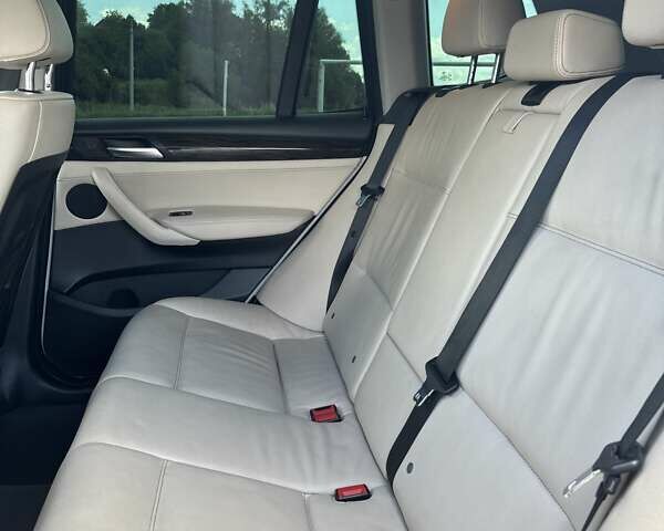 Белый БМВ Х3, объемом двигателя 2 л и пробегом 179 тыс. км за 14300 $, фото 16 на Automoto.ua