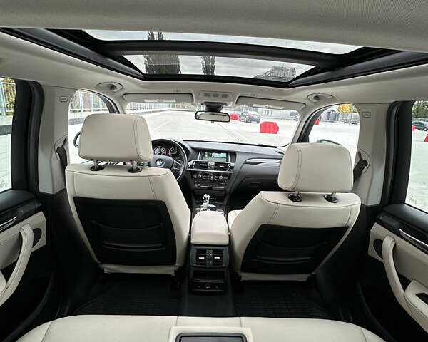 Белый БМВ Х3, объемом двигателя 2 л и пробегом 165 тыс. км за 16800 $, фото 32 на Automoto.ua