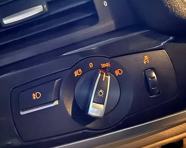 Белый БМВ Х3, объемом двигателя 2 л и пробегом 220 тыс. км за 16700 $, фото 13 на Automoto.ua