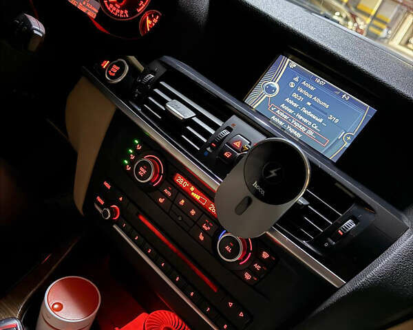 Белый БМВ Х3, объемом двигателя 2 л и пробегом 220 тыс. км за 16700 $, фото 2 на Automoto.ua