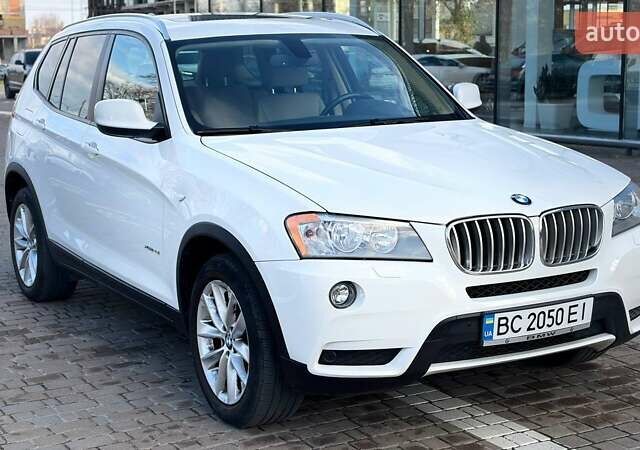 Белый БМВ Х3, объемом двигателя 2 л и пробегом 96 тыс. км за 13300 $, фото 4 на Automoto.ua
