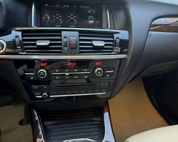 Белый БМВ Х3, объемом двигателя 2 л и пробегом 197 тыс. км за 15000 $, фото 7 на Automoto.ua