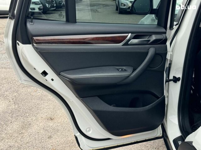 Белый БМВ Х3, объемом двигателя 2 л и пробегом 260 тыс. км за 19940 $, фото 16 на Automoto.ua