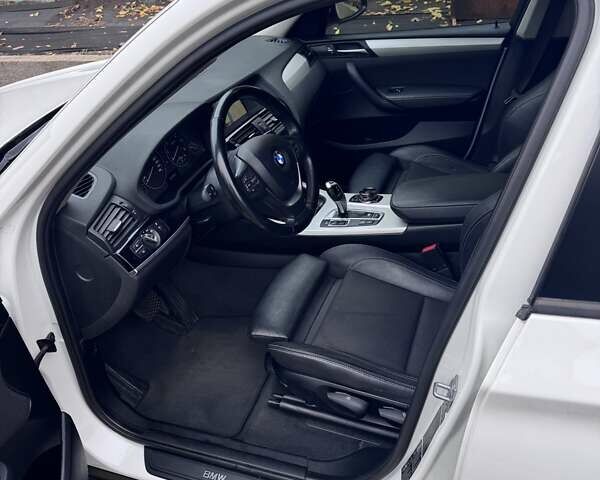 БМВ Х3 2014 в Днепре (Днепропетровске) на Automoto.ua Белый БМВ Х3, объемом двигателя 2 л и пробегом 189 тыс. км за 21000 $, фото 6 на Automoto.ua