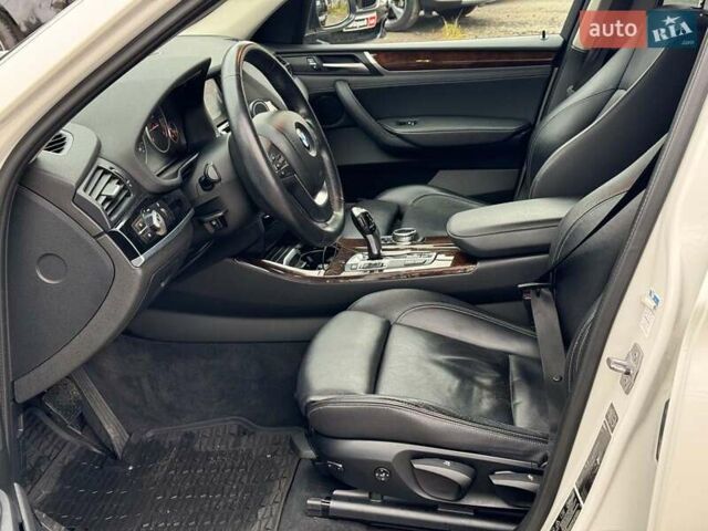 Белый БМВ Х3, объемом двигателя 2 л и пробегом 260 тыс. км за 19940 $, фото 12 на Automoto.ua