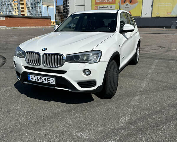 Белый БМВ Х3, объемом двигателя 2 л и пробегом 170 тыс. км за 14500 $, фото 1 на Automoto.ua
