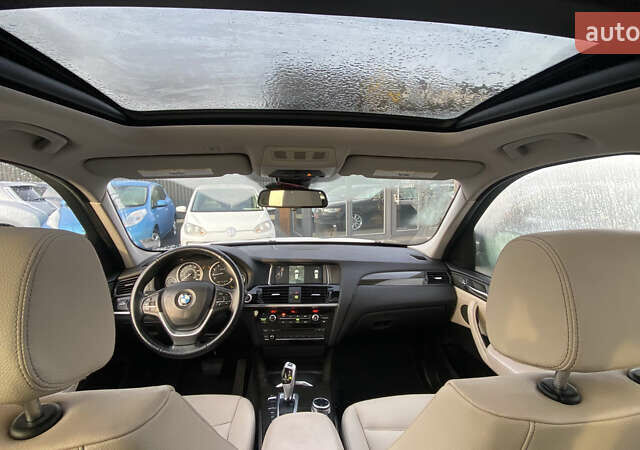 Белый БМВ Х3, объемом двигателя 3 л и пробегом 188 тыс. км за 15400 $, фото 37 на Automoto.ua