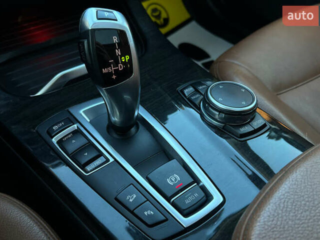 Білий БМВ Х3, об'ємом двигуна 2.98 л та пробігом 178 тис. км за 16650 $, фото 15 на Automoto.ua