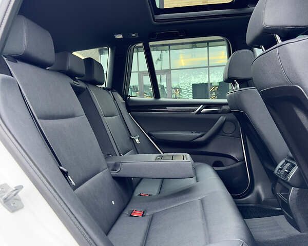 Белый БМВ Х3, объемом двигателя 2 л и пробегом 199 тыс. км за 15199 $, фото 28 на Automoto.ua