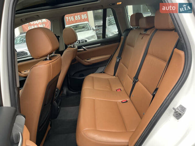 Белый БМВ Х3, объемом двигателя 2 л и пробегом 162 тыс. км за 17300 $, фото 19 на Automoto.ua
