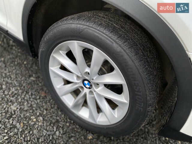 Белый БМВ Х3, объемом двигателя 3 л и пробегом 188 тыс. км за 15400 $, фото 93 на Automoto.ua
