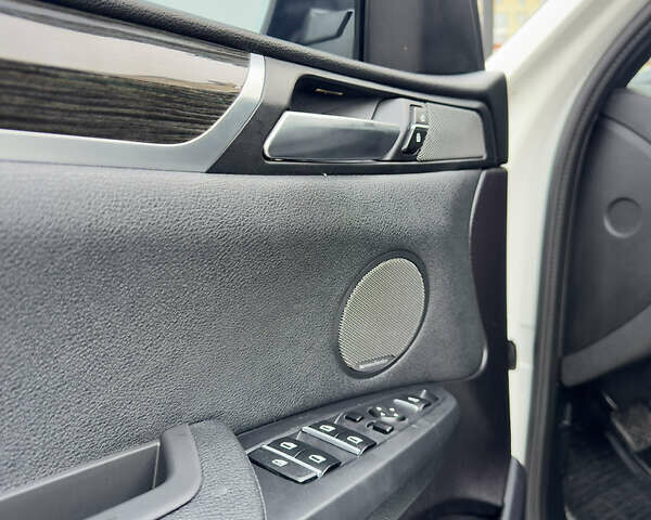 Белый БМВ Х3, объемом двигателя 2 л и пробегом 199 тыс. км за 15199 $, фото 18 на Automoto.ua