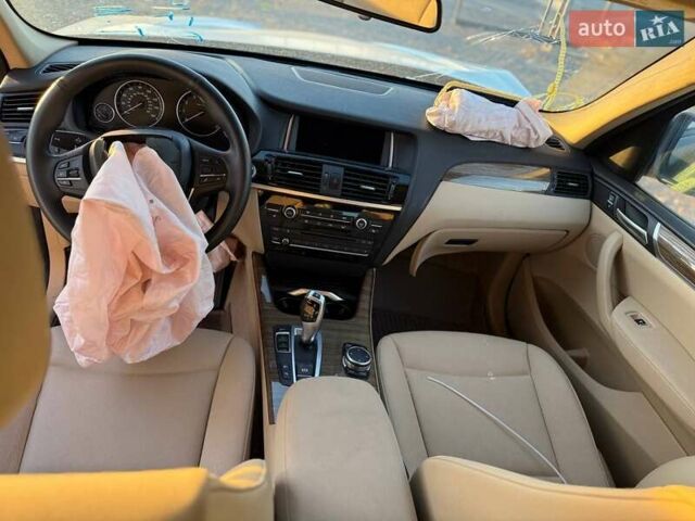Білий БМВ Х3, об'ємом двигуна 2 л та пробігом 172 тис. км за 12400 $, фото 10 на Automoto.ua