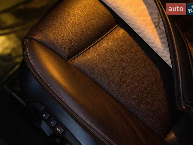 Белый БМВ Х3, объемом двигателя 2.99 л и пробегом 140 тыс. км за 25000 $, фото 3 на Automoto.ua