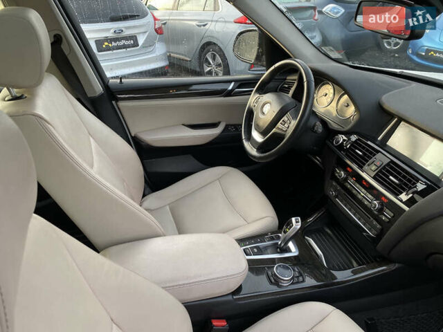 Белый БМВ Х3, объемом двигателя 3 л и пробегом 188 тыс. км за 15400 $, фото 81 на Automoto.ua