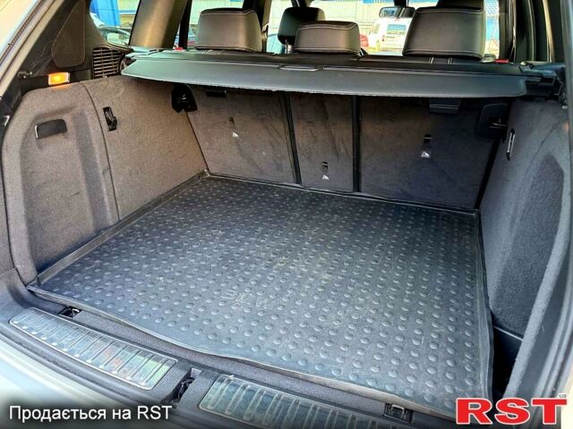 Белый БМВ Х3, объемом двигателя 3 л и пробегом 165 тыс. км за 13900 $, фото 12 на Automoto.ua