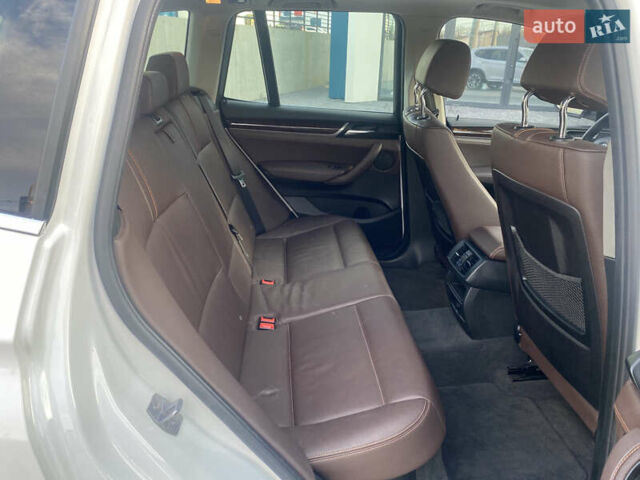 Белый БМВ Х3, объемом двигателя 2 л и пробегом 90 тыс. км за 17900 $, фото 31 на Automoto.ua